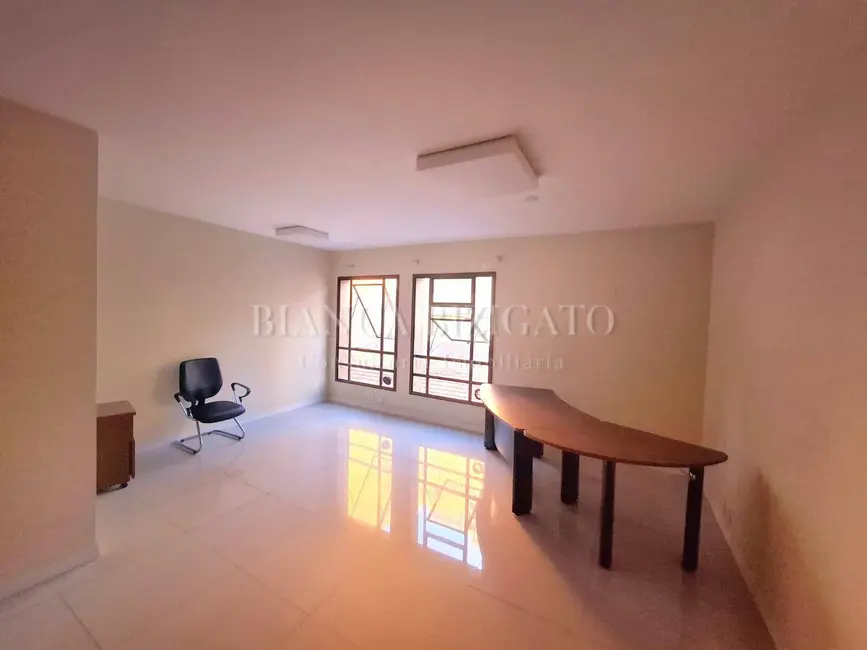 Sala Comercial à venda, 52m2 em Centro, Curitiba - PR - imagem 9 Foto 9 de Sala Comercial à venda, 52m2 em Centro, Curitiba - PR