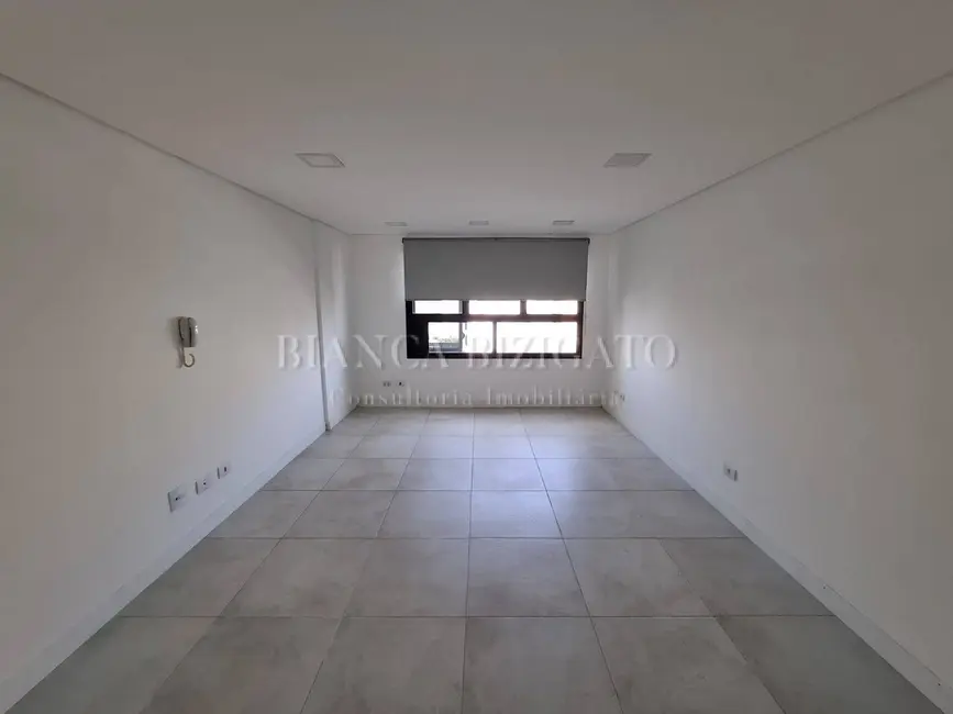 Foto 2 de Sala Comercial à venda em Centro, Curitiba - PR
