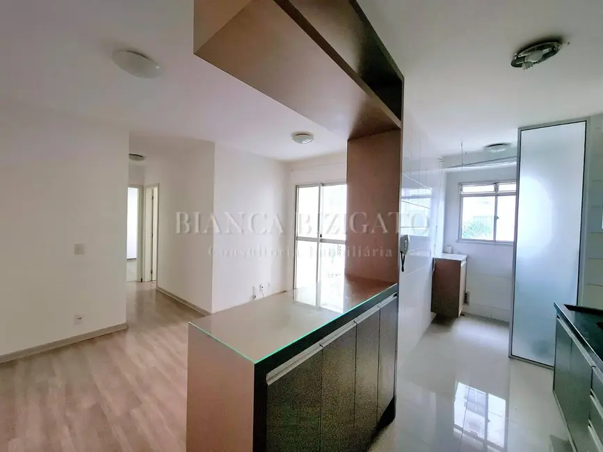 Apartamento com 2 quartos à venda, 57m2 em Guaíra, Curitiba - PR - imagem 2 Foto 2 de Apartamento com 2 quartos à venda, 57m2 em Guaíra, Curitiba - PR
