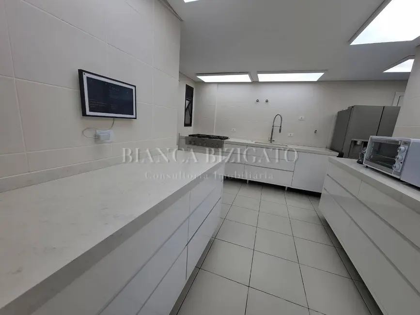 Foto 8 de Cobertura com 4 quartos à venda, 307m2 em Água Verde, Curitiba - PR