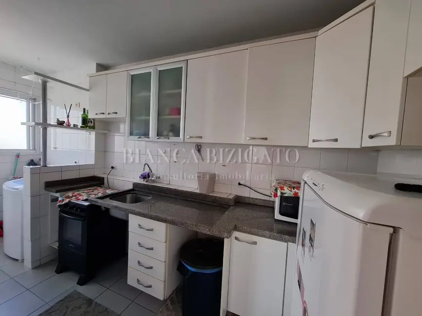 Apartamento com 3 quartos à venda, 73m2 em Vista Alegre, Curitiba - PR - imagem 5 Foto 5 de Apartamento com 3 quartos à venda, 73m2 em Vista Alegre, Curitiba - PR