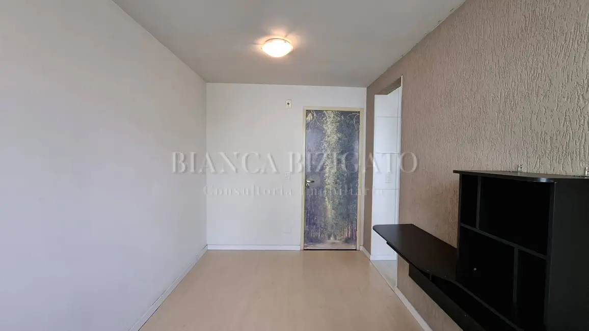 Foto 4 de Apartamento com 2 quartos à venda, 47m2 em Pinheirinho, Curitiba - PR