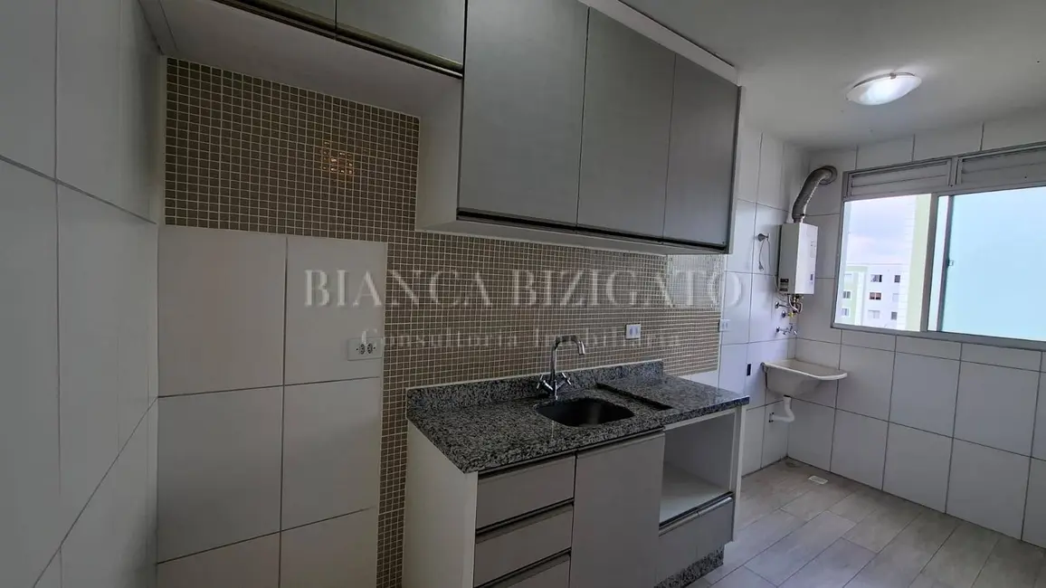 Foto 9 de Apartamento com 2 quartos à venda, 47m2 em Pinheirinho, Curitiba - PR