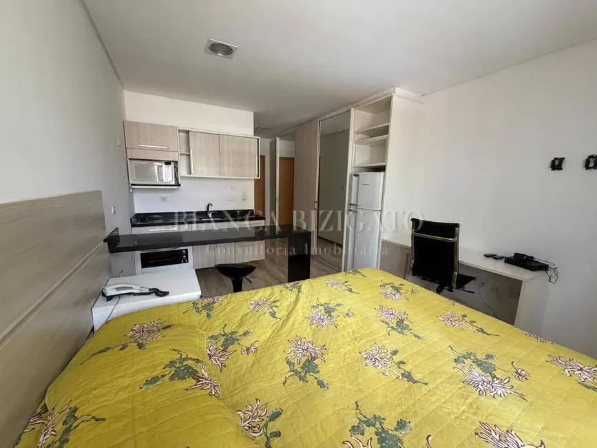 Apartamento com 1 quarto à venda, 26m2 em Centro, Curitiba - PR - imagem 5 Foto 5 de Apartamento com 1 quarto à venda, 26m2 em Centro, Curitiba - PR