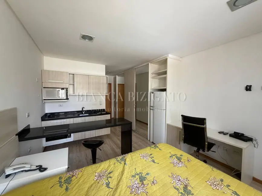 Apartamento com 1 quarto à venda, 26m2 em Centro, Curitiba - PR - imagem 6 Foto 6 de Apartamento com 1 quarto à venda, 26m2 em Centro, Curitiba - PR