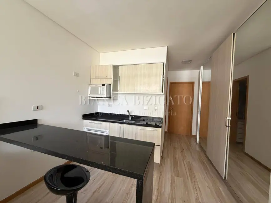 Apartamento com 1 quarto à venda, 26m2 em Centro, Curitiba - PR - imagem 8 Foto 8 de Apartamento com 1 quarto à venda, 26m2 em Centro, Curitiba - PR