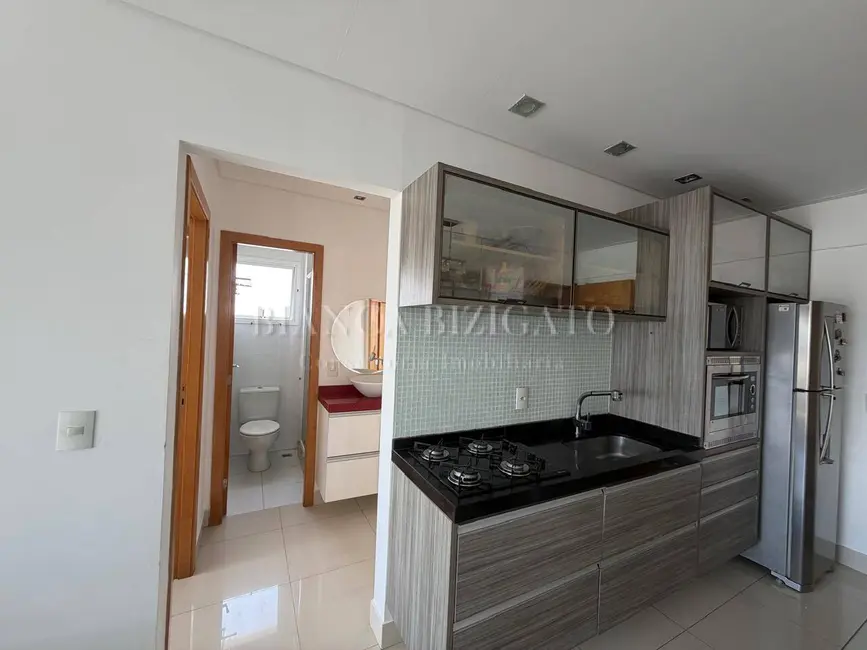 Apartamento com 2 quartos à venda, 47m2 em Centro, Curitiba - PR - imagem 8 Foto 8 de Apartamento com 2 quartos à venda, 47m2 em Centro, Curitiba - PR