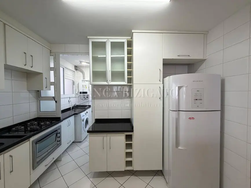 Foto 9 de Apartamento com 3 quartos à venda, 69m2 em Campo Comprido, Curitiba - PR
