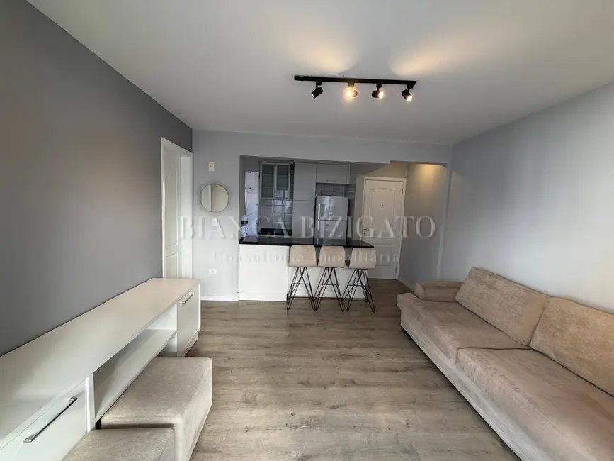 Foto 3 de Apartamento com 3 quartos à venda, 69m2 em Campo Comprido, Curitiba - PR