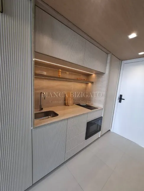Apartamento com 1 quarto à venda, 24m2 em Batel, Curitiba - PR - imagem 5 Foto 5 de Apartamento com 1 quarto à venda, 24m2 em Batel, Curitiba - PR