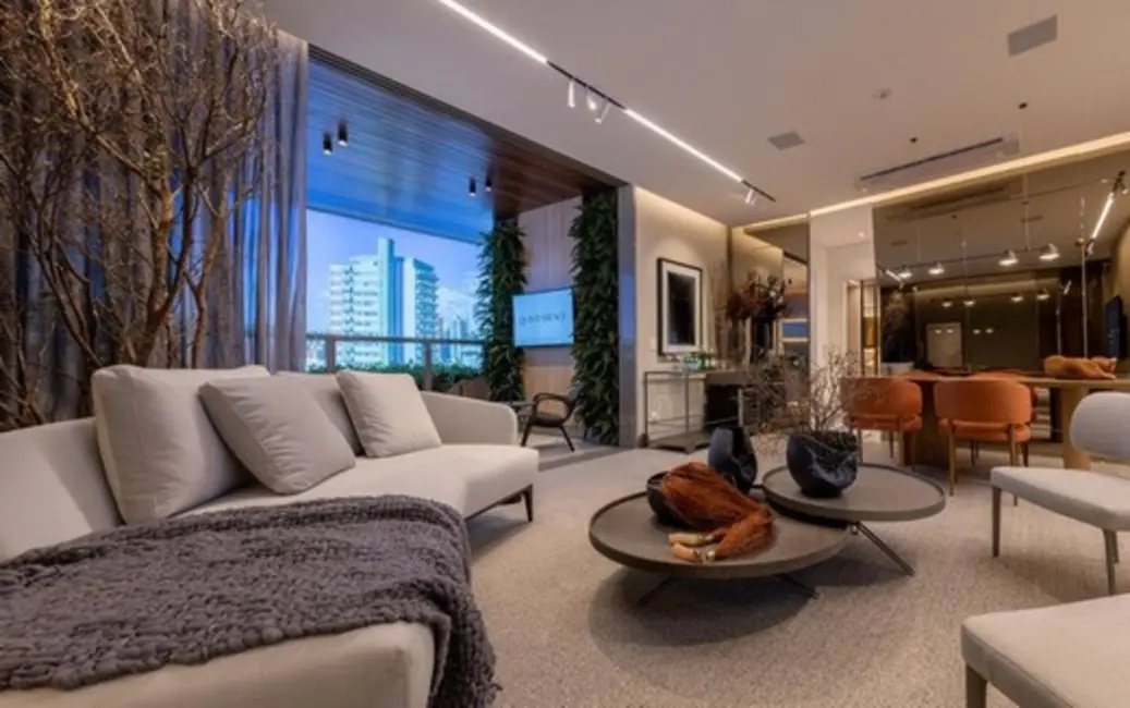 Foto 3 de Apartamento com 3 quartos à venda, 151m2 em Batel, Curitiba - PR