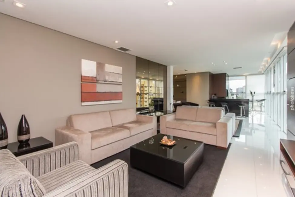 Foto 8 de Apartamento com 3 quartos à venda, 176m2 em Cabral, Curitiba - PR