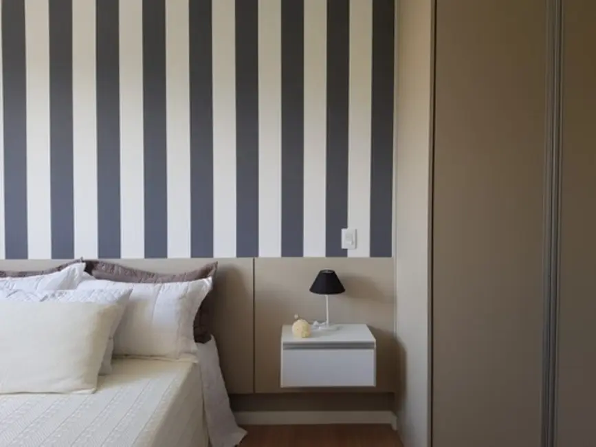 Foto 9 de Apartamento com 3 quartos à venda, 77m2 em Mercês, Curitiba - PR