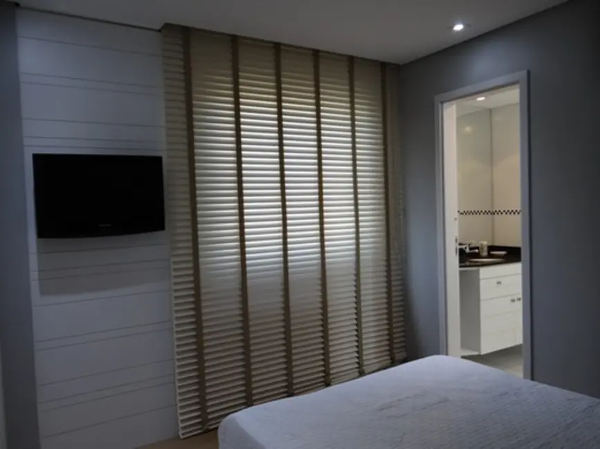 Apartamento com 2 quartos à venda, 73m2 em Cristo Rei, Curitiba - PR - imagem 8 Foto 8 de Apartamento com 2 quartos à venda, 73m2 em Cristo Rei, Curitiba - PR