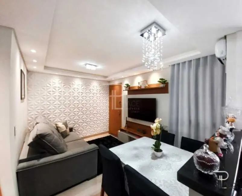 Foto 2 de Apartamento com 2 quartos à venda, 38m2 em Pinheirinho, Curitiba - PR