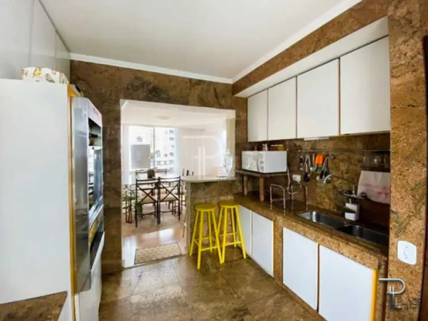 Foto 9 de Apartamento com 3 quartos à venda, 165m2 em Centro, Curitiba - PR