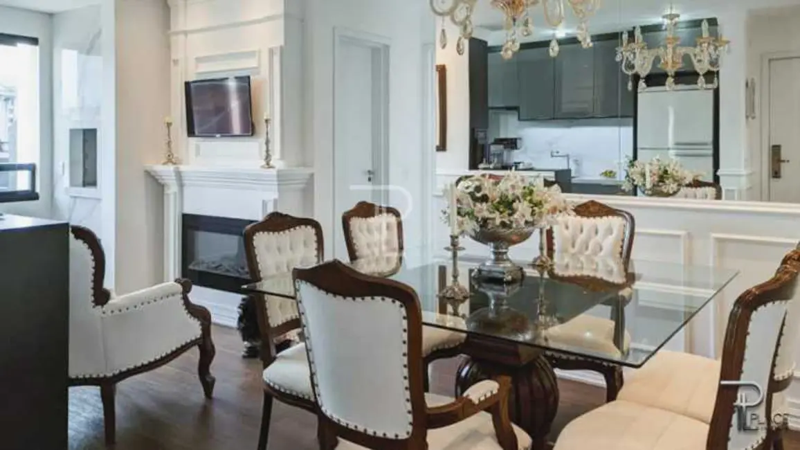 Apartamento com 2 quartos à venda, 48m2 em Santa Quitéria, Curitiba - PR - imagem 3 Foto 3 de Apartamento com 2 quartos à venda, 48m2 em Santa Quitéria, Curitiba - PR