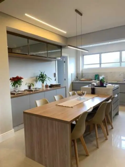 Foto 4 de Apartamento com 3 quartos à venda em Mercês, Curitiba - PR