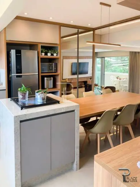 Foto 7 de Apartamento com 3 quartos à venda, 182m2 em Mercês, Curitiba - PR