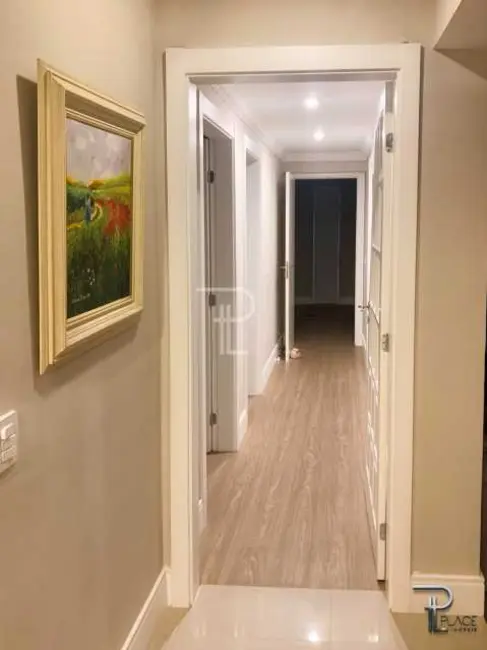 Foto 9 de Apartamento com 3 quartos à venda, 182m2 em Mercês, Curitiba - PR