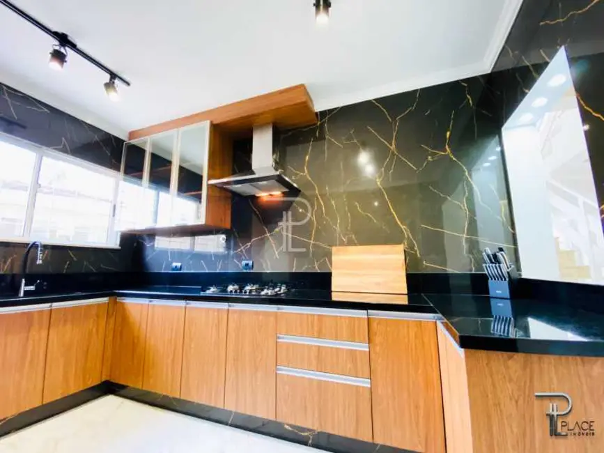 Foto 8 de Casa de Condomínio com 3 quartos à venda, 252m2 em Mercês, Curitiba - PR