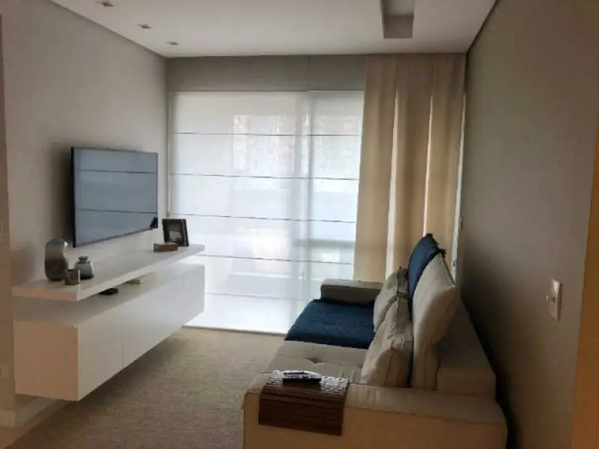 Apartamento com 2 quartos à venda, 67m2 em Novo Mundo, Curitiba - PR - imagem 3 Foto 3 de Apartamento com 2 quartos à venda, 67m2 em Novo Mundo, Curitiba - PR