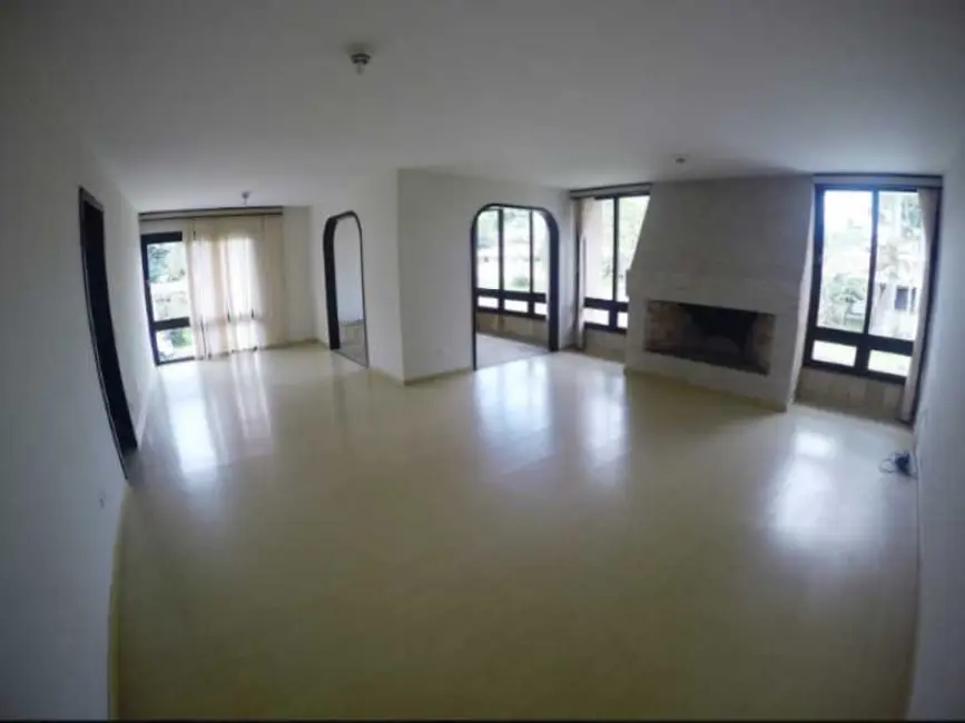 Casa com 5 quartos à venda em Jardim Social, Curitiba - PR - imagem 4 Foto 4 de Casa com 5 quartos à venda em Jardim Social, Curitiba - PR