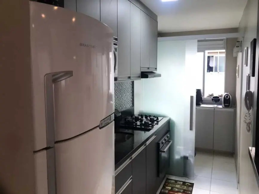Foto 8 de Apartamento com 2 quartos à venda, 47m2 em Pinheirinho, Curitiba - PR
