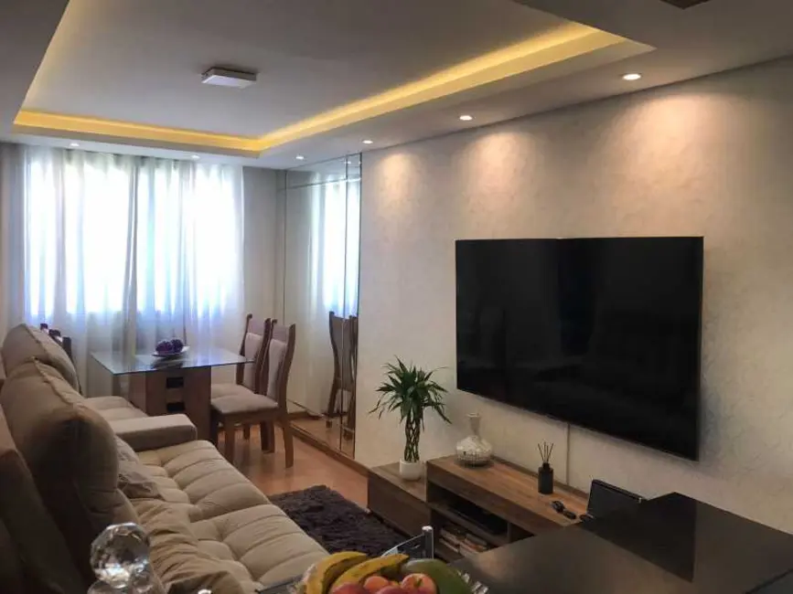 Foto 3 de Apartamento com 2 quartos à venda, 47m2 em Pinheirinho, Curitiba - PR