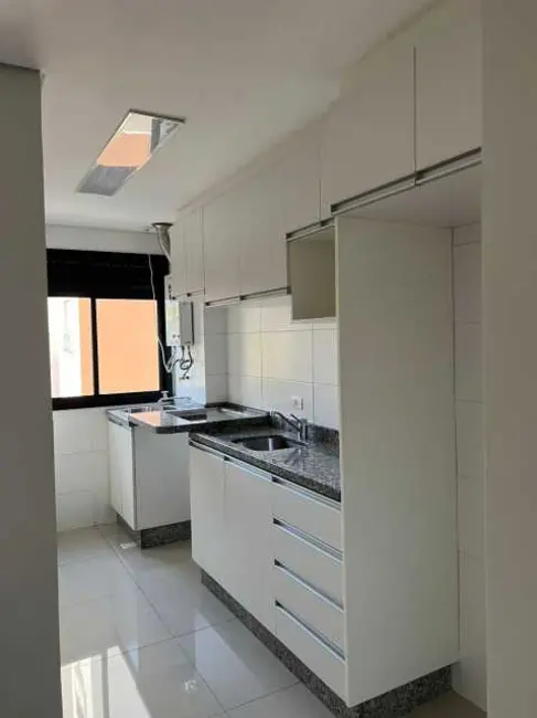 Foto 6 de Apartamento com 2 quartos à venda, 55m2 em Água Verde, Curitiba - PR