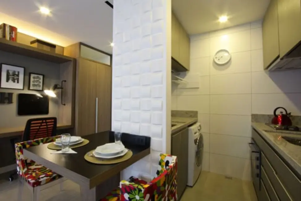 Loft / Flat com 1 quarto à venda, 32m2 em Vila Izabel, Curitiba - PR - imagem 9 Foto 9 de Loft / Flat com 1 quarto à venda, 32m2 em Vila Izabel, Curitiba - PR