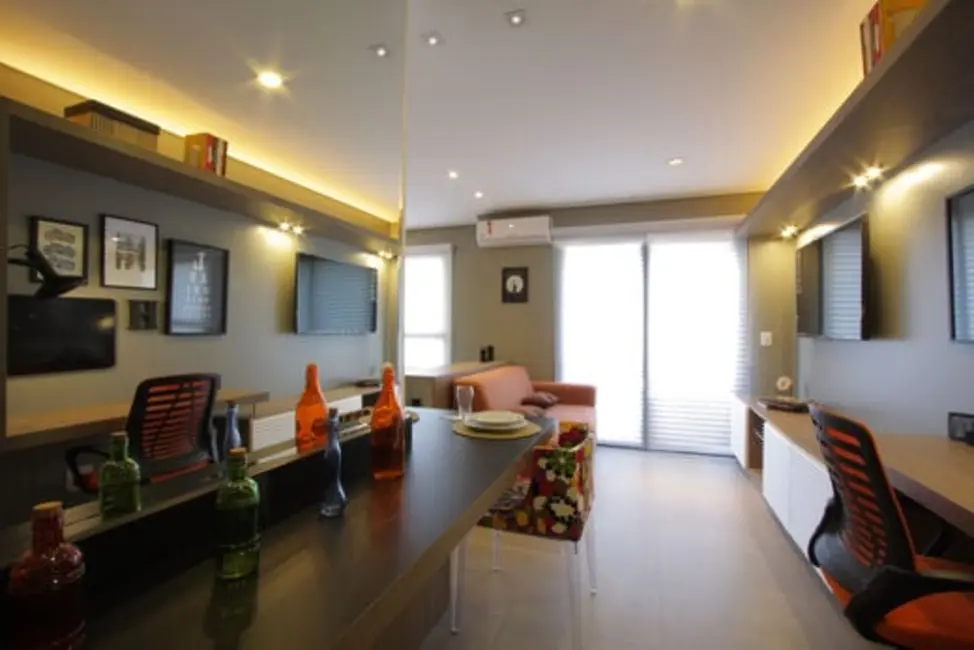 Loft / Flat com 1 quarto à venda, 32m2 em Vila Izabel, Curitiba - PR - imagem 7 Foto 7 de Loft / Flat com 1 quarto à venda, 32m2 em Vila Izabel, Curitiba - PR