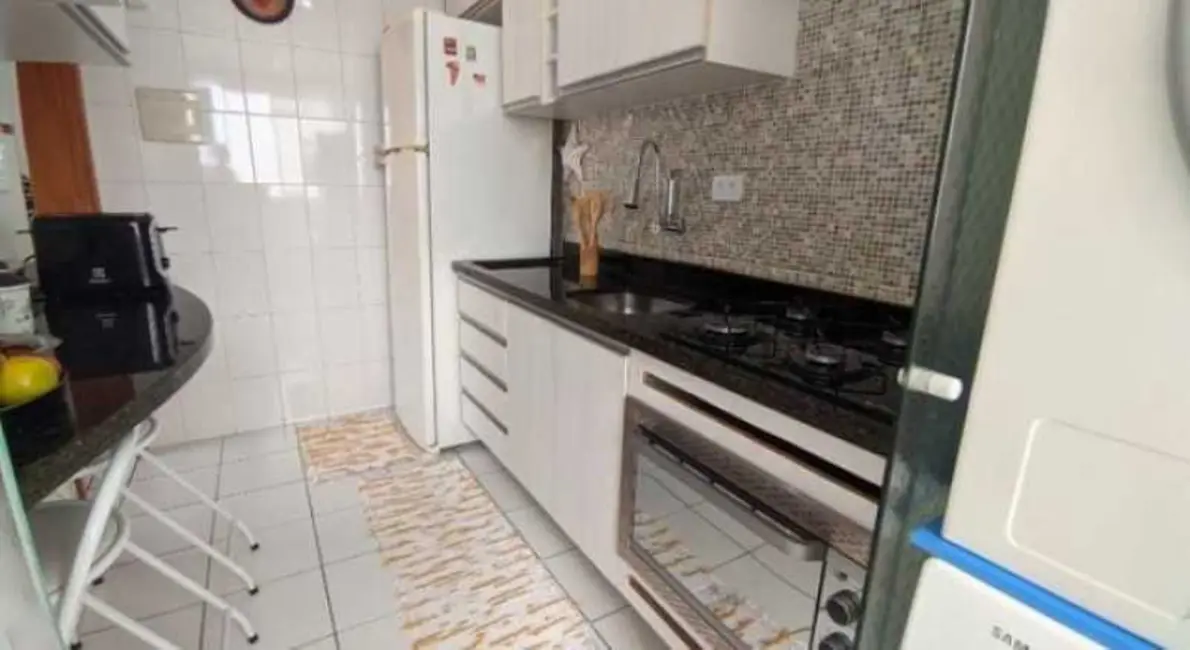 Foto 4 de Apartamento com 2 quartos à venda, 49m2 em Sítio Cercado, Curitiba - PR