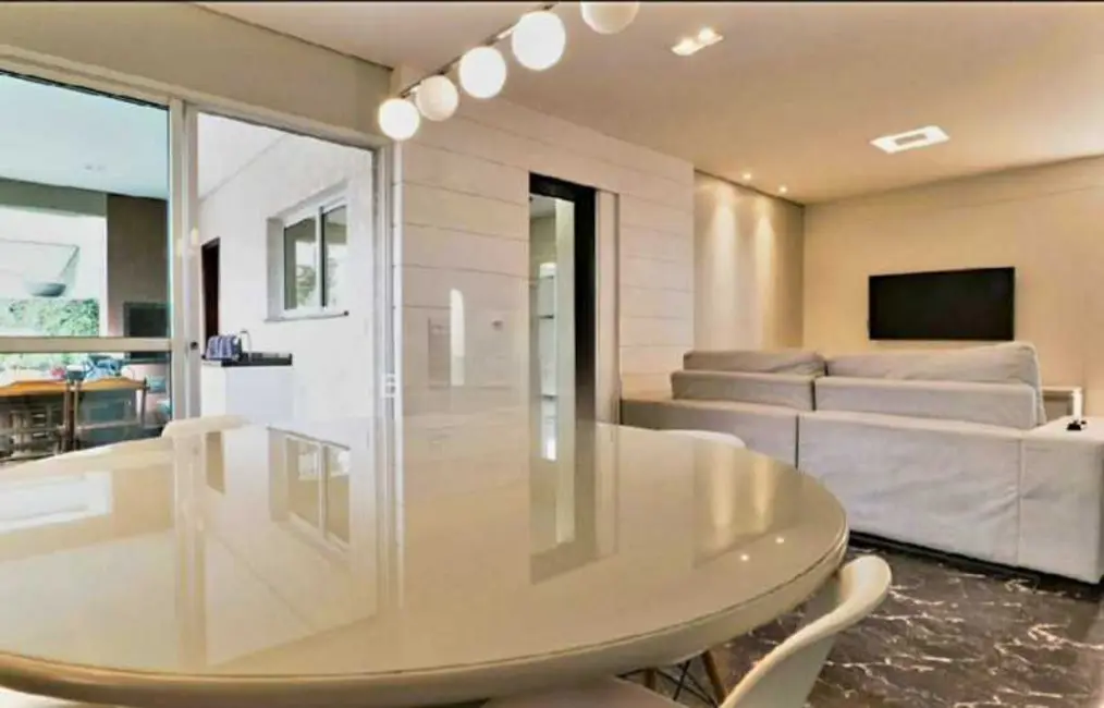 Foto 2 de Casa de Condomínio com 3 quartos à venda, 210m2 em Campo Comprido, Curitiba - PR
