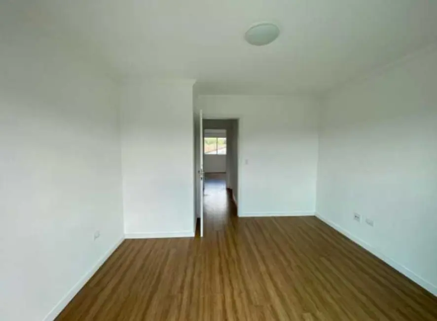 Casa com 2 quartos à venda, 83m2 em Ganchinho, Curitiba - PR - imagem 9 Foto 9 de Casa com 2 quartos à venda, 83m2 em Ganchinho, Curitiba - PR