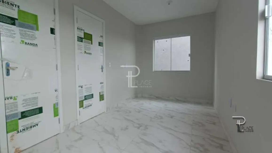 Foto 8 de Casa com 2 quartos à venda, 80m2 em Pinheirinho, Curitiba - PR