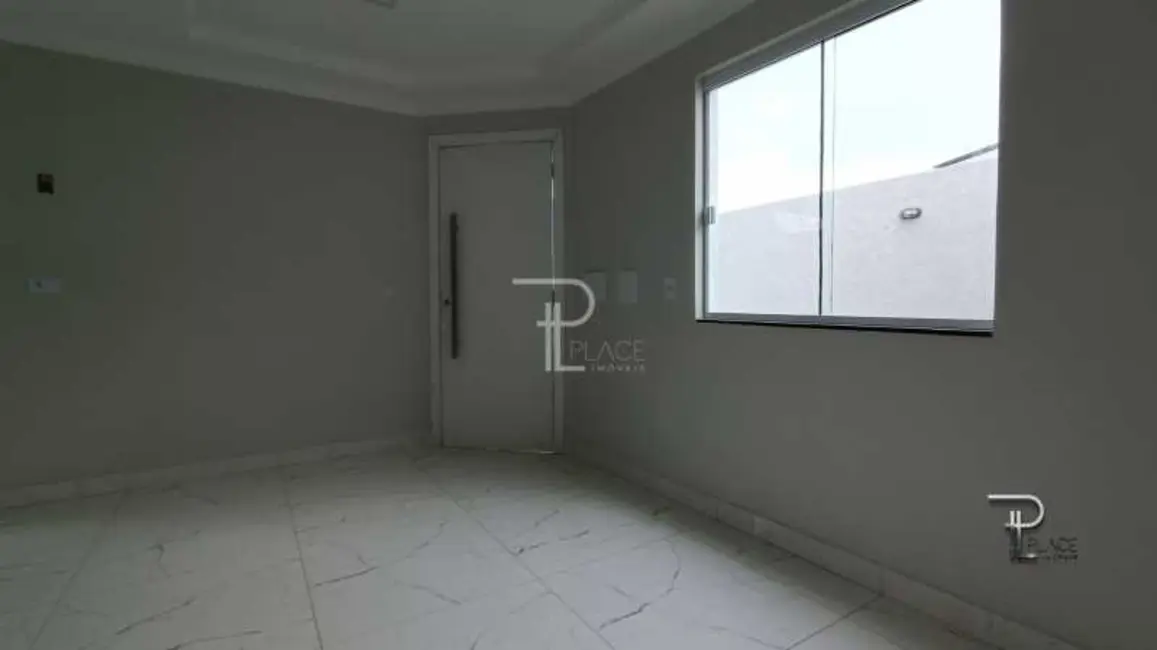 Foto 3 de Casa com 2 quartos à venda, 80m2 em Pinheirinho, Curitiba - PR