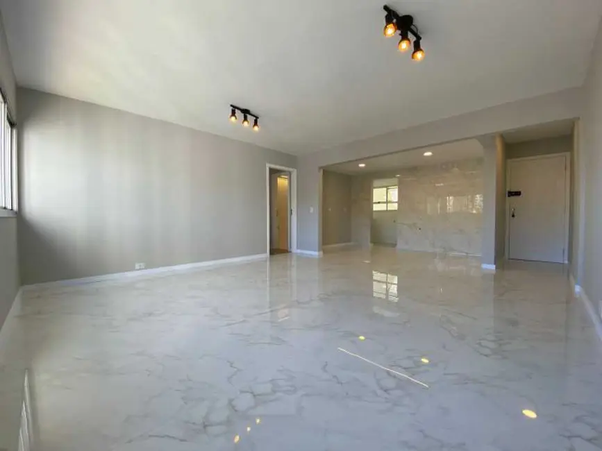 Foto 4 de Apartamento com 3 quartos à venda, 91m2 em Água Verde, Curitiba - PR