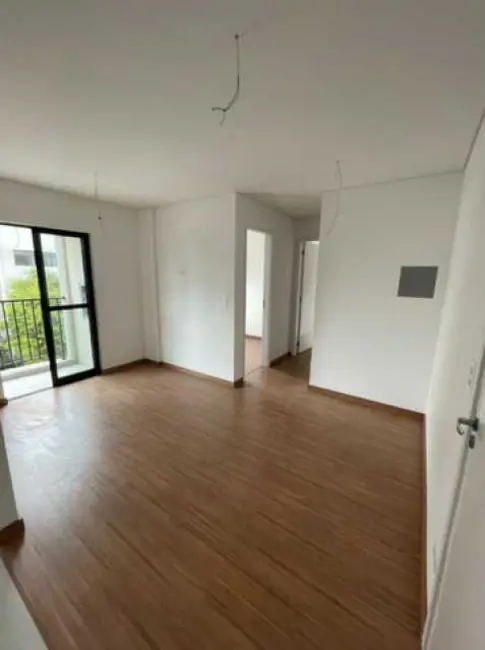Foto 4 de Apartamento com 2 quartos à venda, 48m2 em Capão Raso, Curitiba - PR