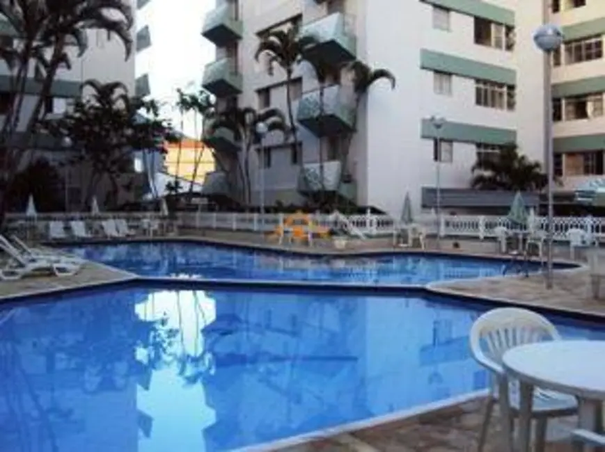 Foto 2 de Cobertura com 3 quartos à venda e para alugar, 211m2 em Centro, Caraguatatuba - SP