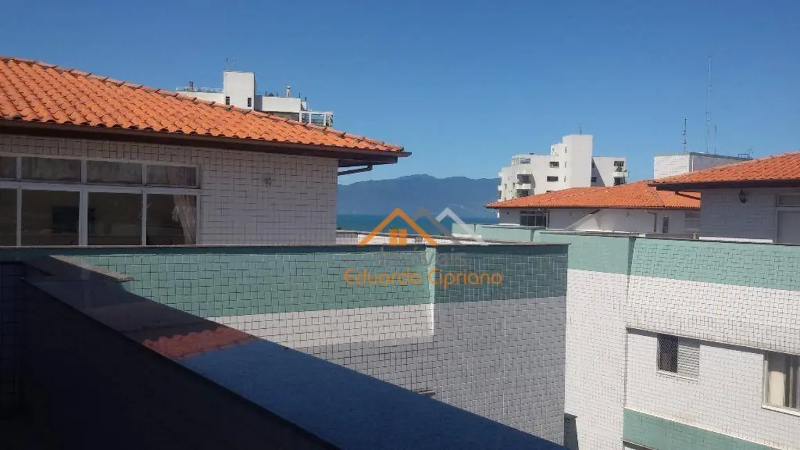 Foto 3 de Cobertura com 3 quartos à venda e para alugar, 211m2 em Centro, Caraguatatuba - SP