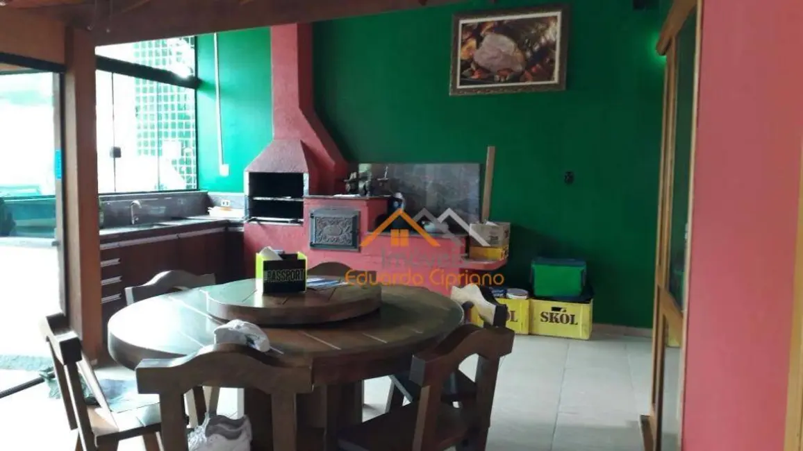 Foto 6 de Casa com 4 quartos à venda, 414m2 em Prainha, Caraguatatuba - SP