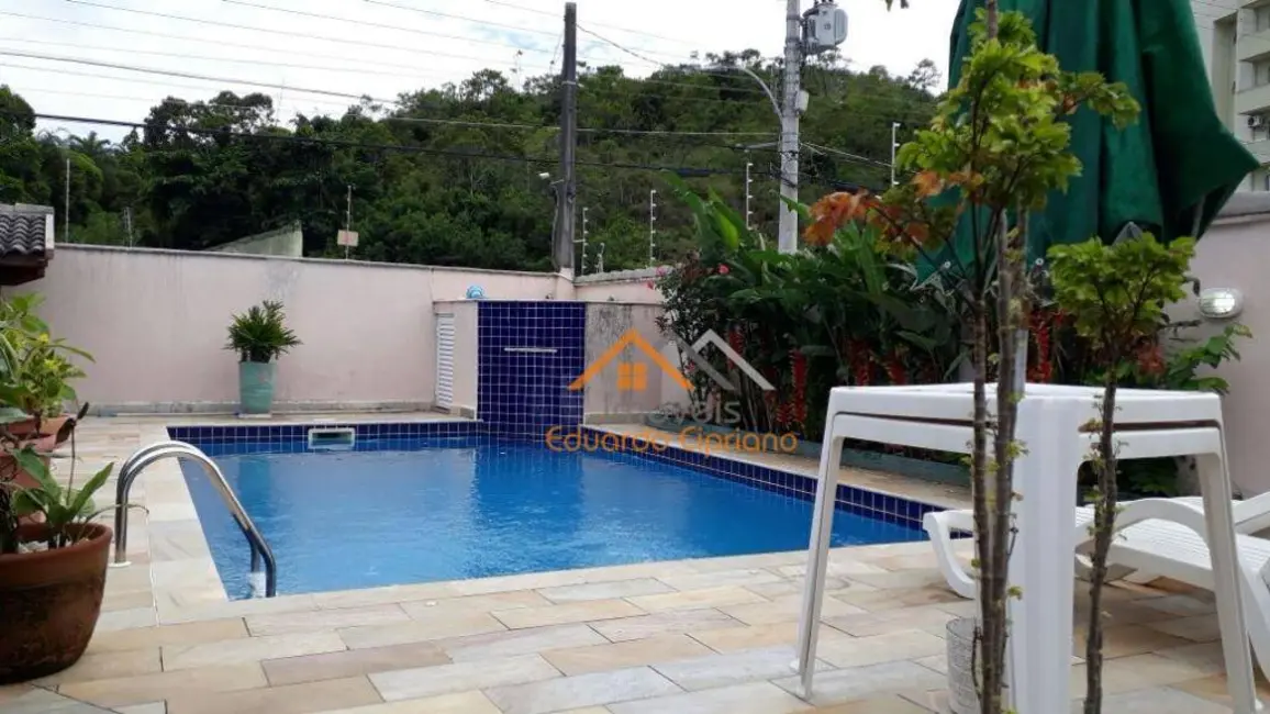 Casa com 4 quartos à venda, 414m2 em Prainha, Caraguatatuba - SP - imagem 3 Foto 3 de Casa com 4 quartos à venda, 414m2 em Prainha, Caraguatatuba - SP