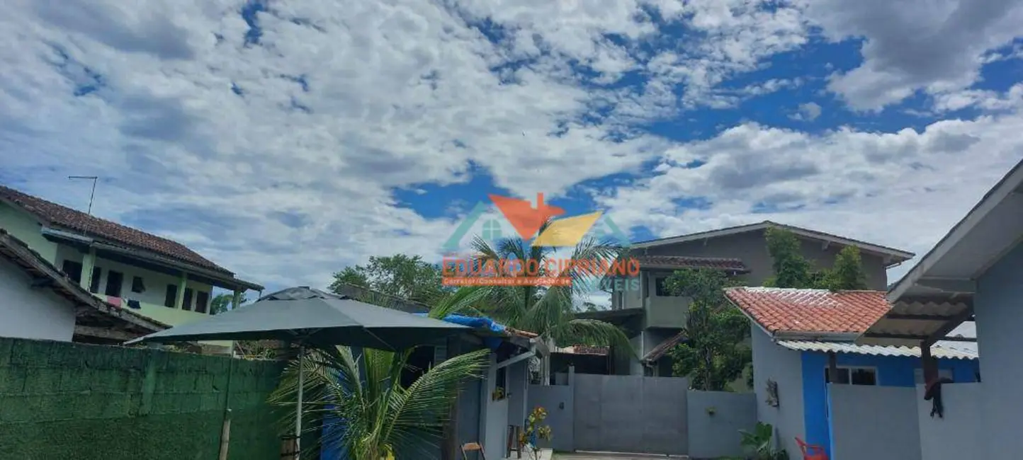 Foto 1 de Casa com 3 quartos à venda, 1100m2 em Massaguaçu, Caraguatatuba - SP
