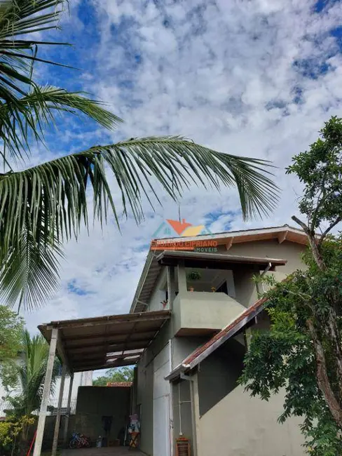 Foto 2 de Casa com 3 quartos à venda, 1100m2 em Massaguaçu, Caraguatatuba - SP