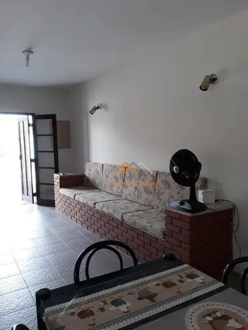 Foto 2 de Casa com 3 quartos à venda e para alugar, 250m2 em Massaguaçu, Caraguatatuba - SP