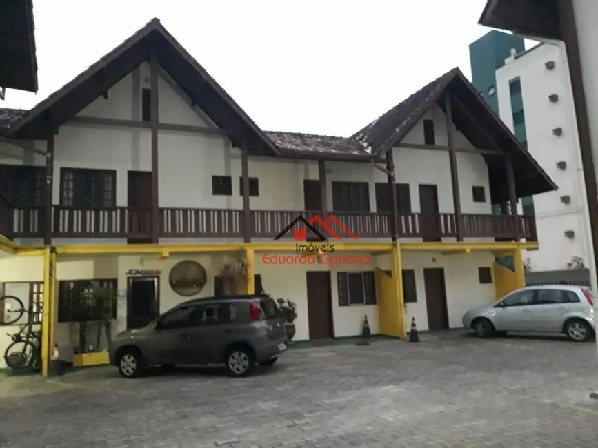 Foto 1 de Casa com 1 quarto para alugar, 51m2 em Massaguaçu, Caraguatatuba - SP