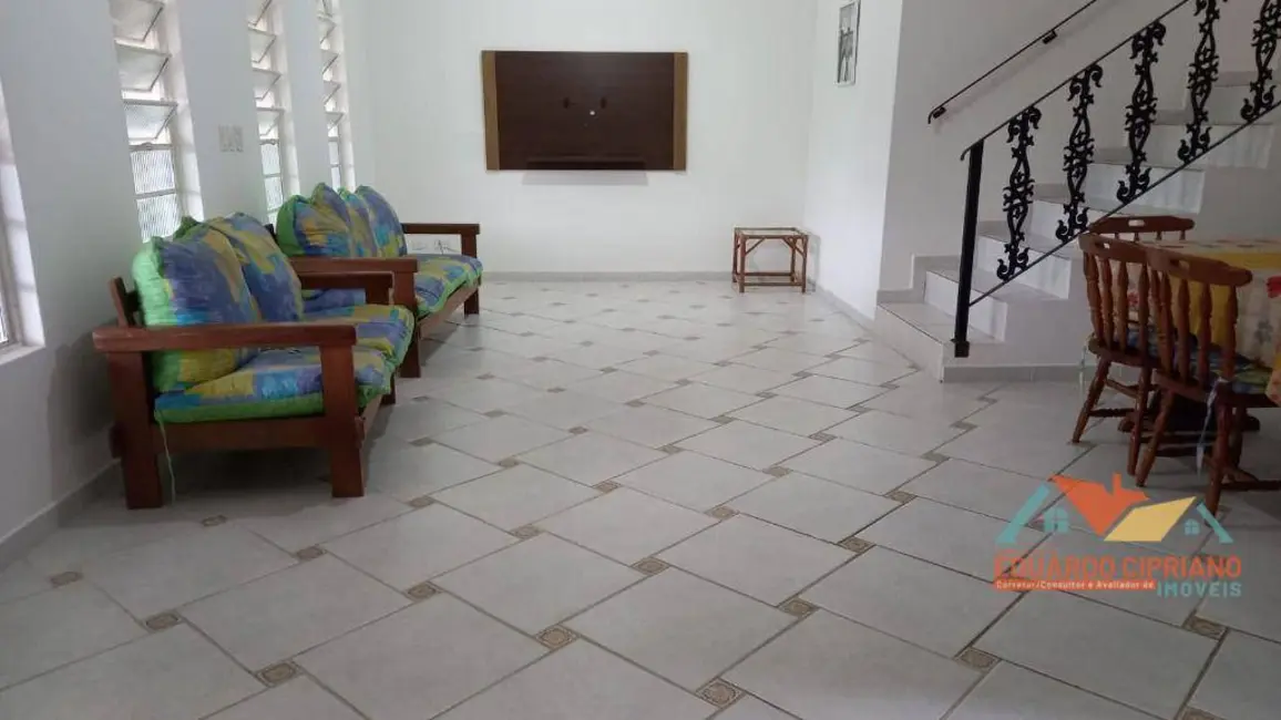 Foto 1 de Casa de Condomínio com 5 quartos à venda, 360m2 em Massaguaçu, Caraguatatuba - SP