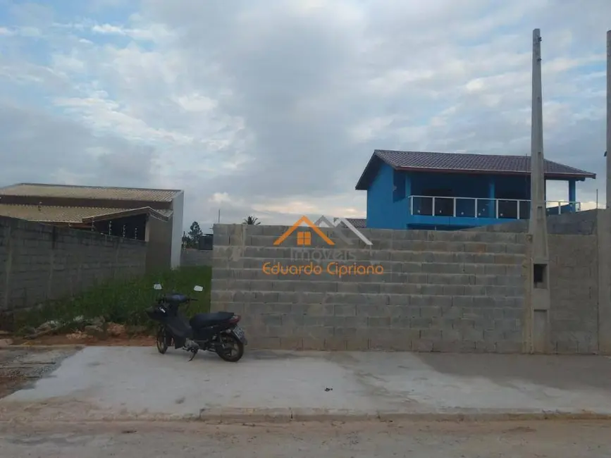 Foto 2 de Terreno / Lote à venda, 360m2 em Capricórnio II, Caraguatatuba - SP