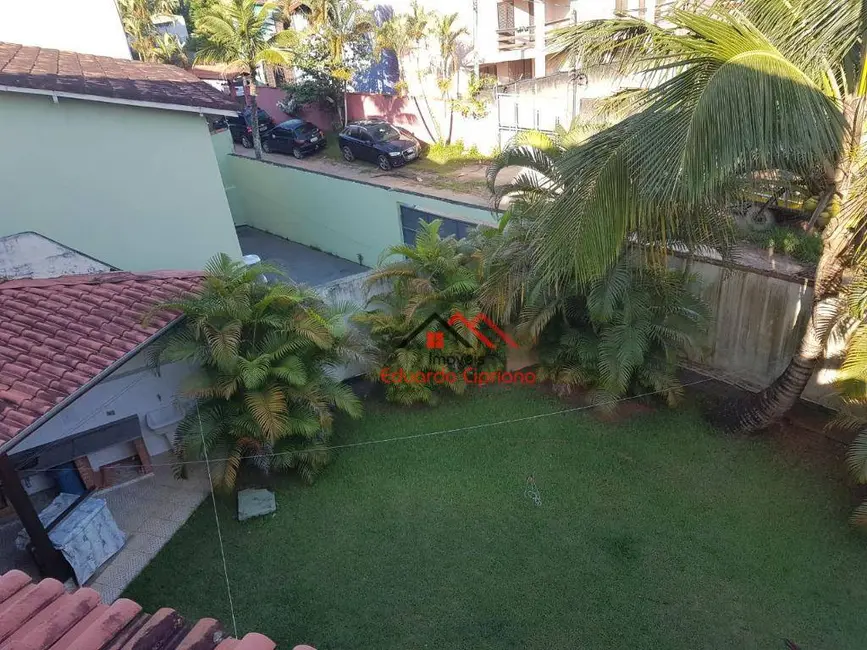 Foto 7 de Casa com 5 quartos à venda, 320m2 em Jardim Capricórnio, Caraguatatuba - SP